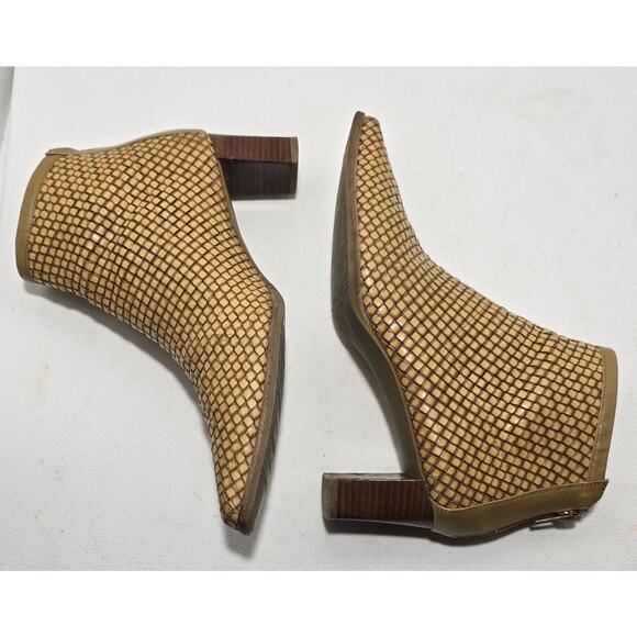 STUART WEITZMAN Maeve snake-effect leather ankle boots | NET  Stuart Weitzman Woven Leather Ankle Boots Booties Women\'s US 8 Designer
